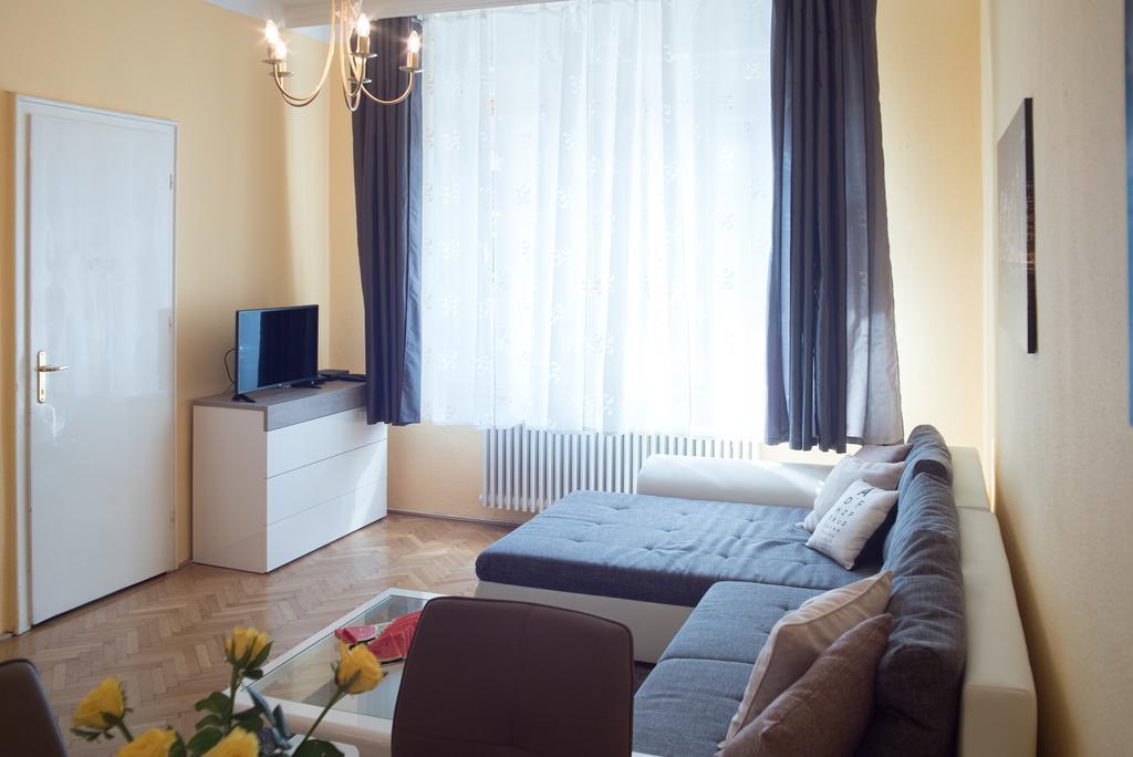 Rebecca Apartment Next To Synagogue Budapest Exterior photo